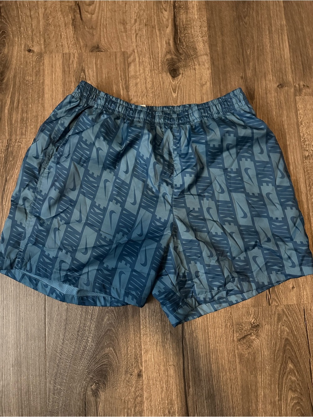 Nike Men's Navy and Slate Blue Patterned Swim Trunks